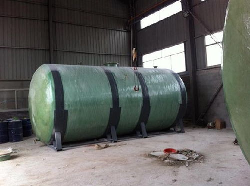 【佛山玻璃鋼儲罐電話酸堿罐】- 